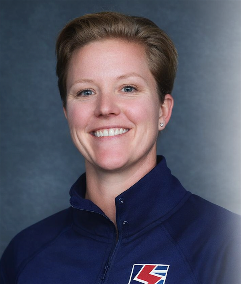 Photo of Stefanie Fee