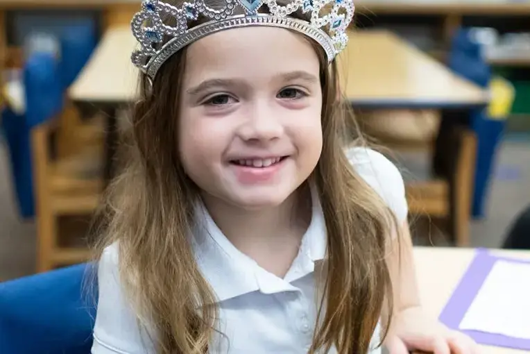 Student wearing tiara