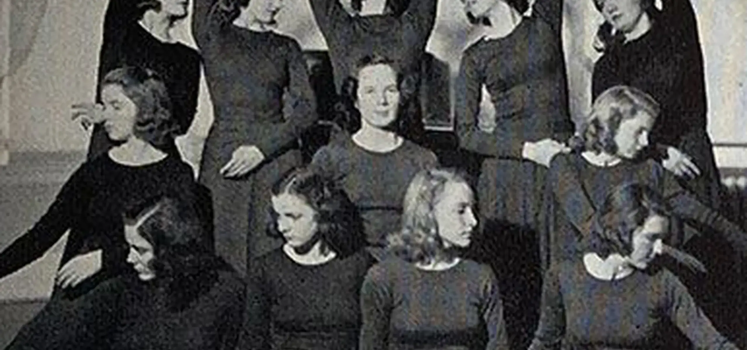 Historical Shipley image of female students